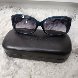 Louis Vuitton Soupçon PM Sunglasses